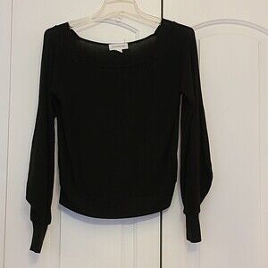 Treasure & Bond Suare Neck Cropped Top Long Sleeve Black  Size Small- Super Soft
